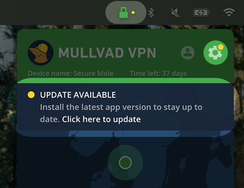 Update notification on macOS, highlighting the notification, settings icon, and padlock that indicates an update available.